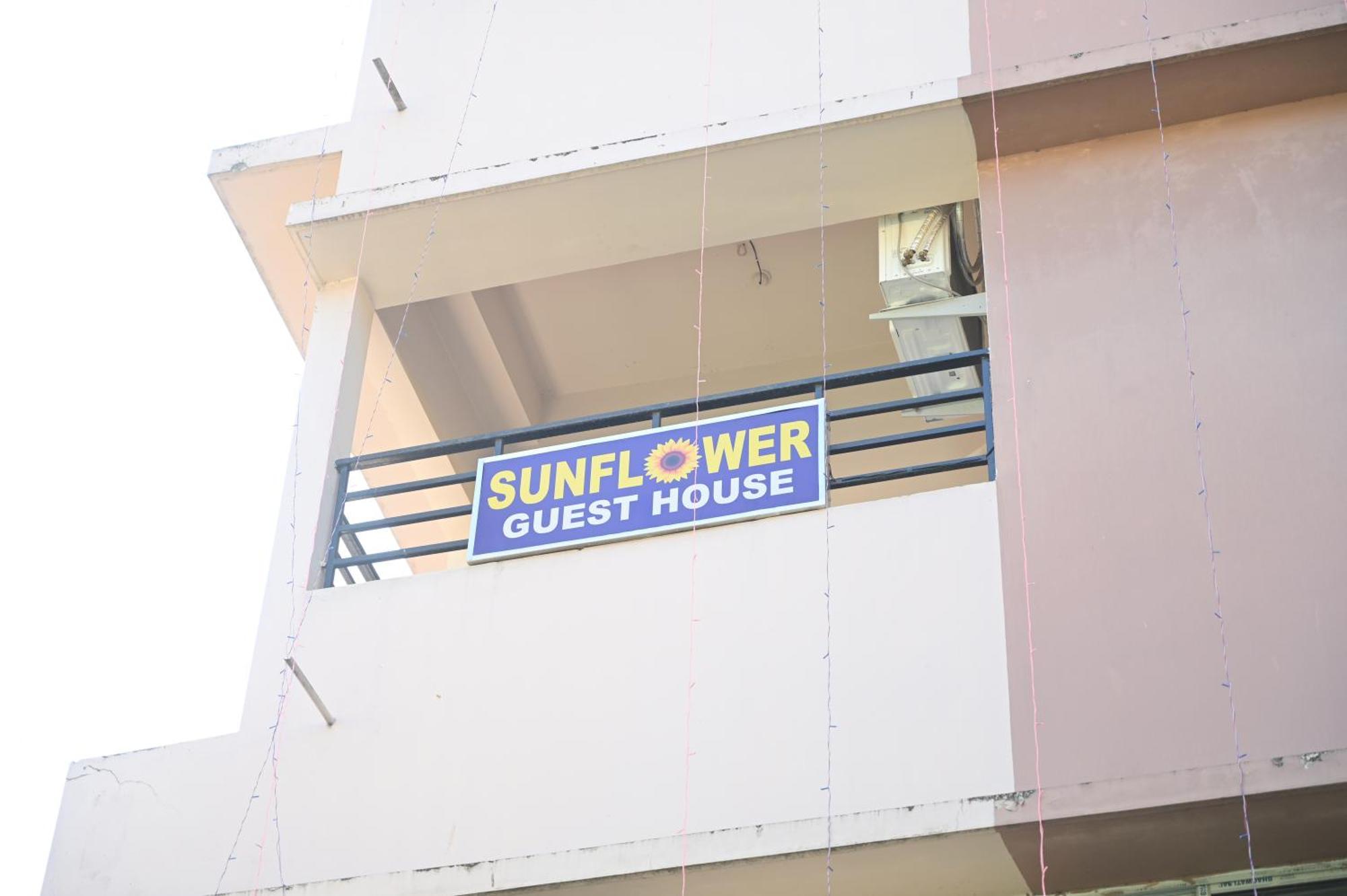 Sunflower Guest House Gauháti Kültér fotó